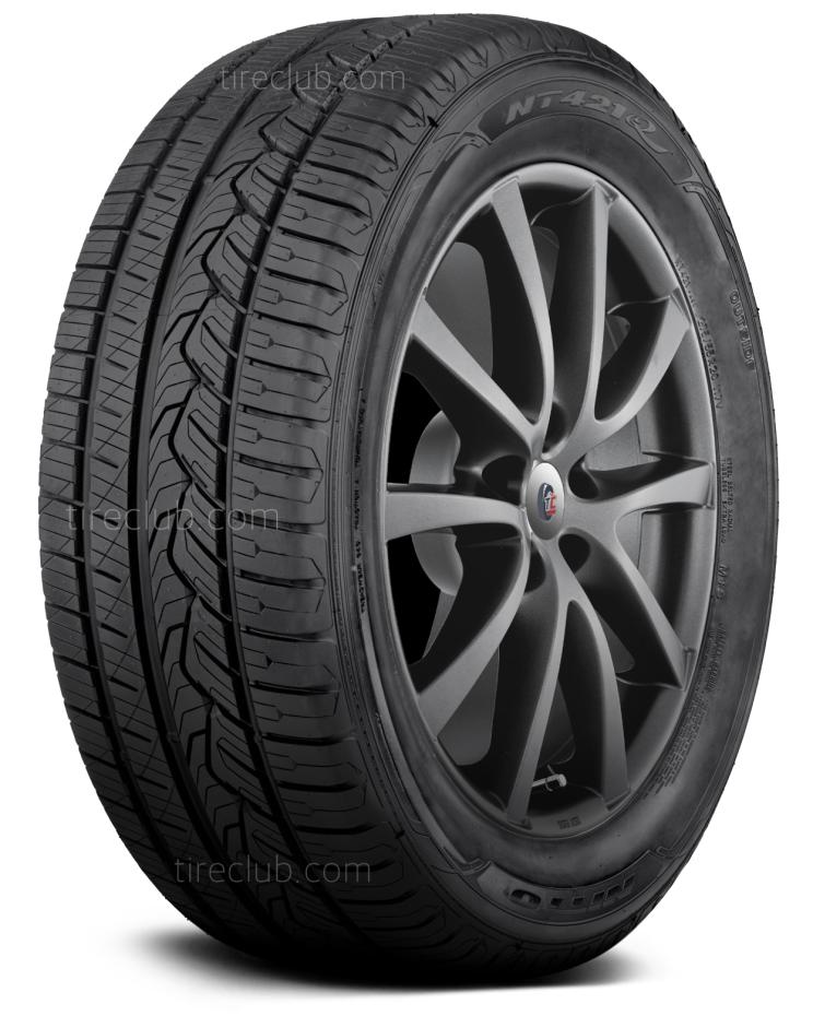 Nitto NT421Q tires